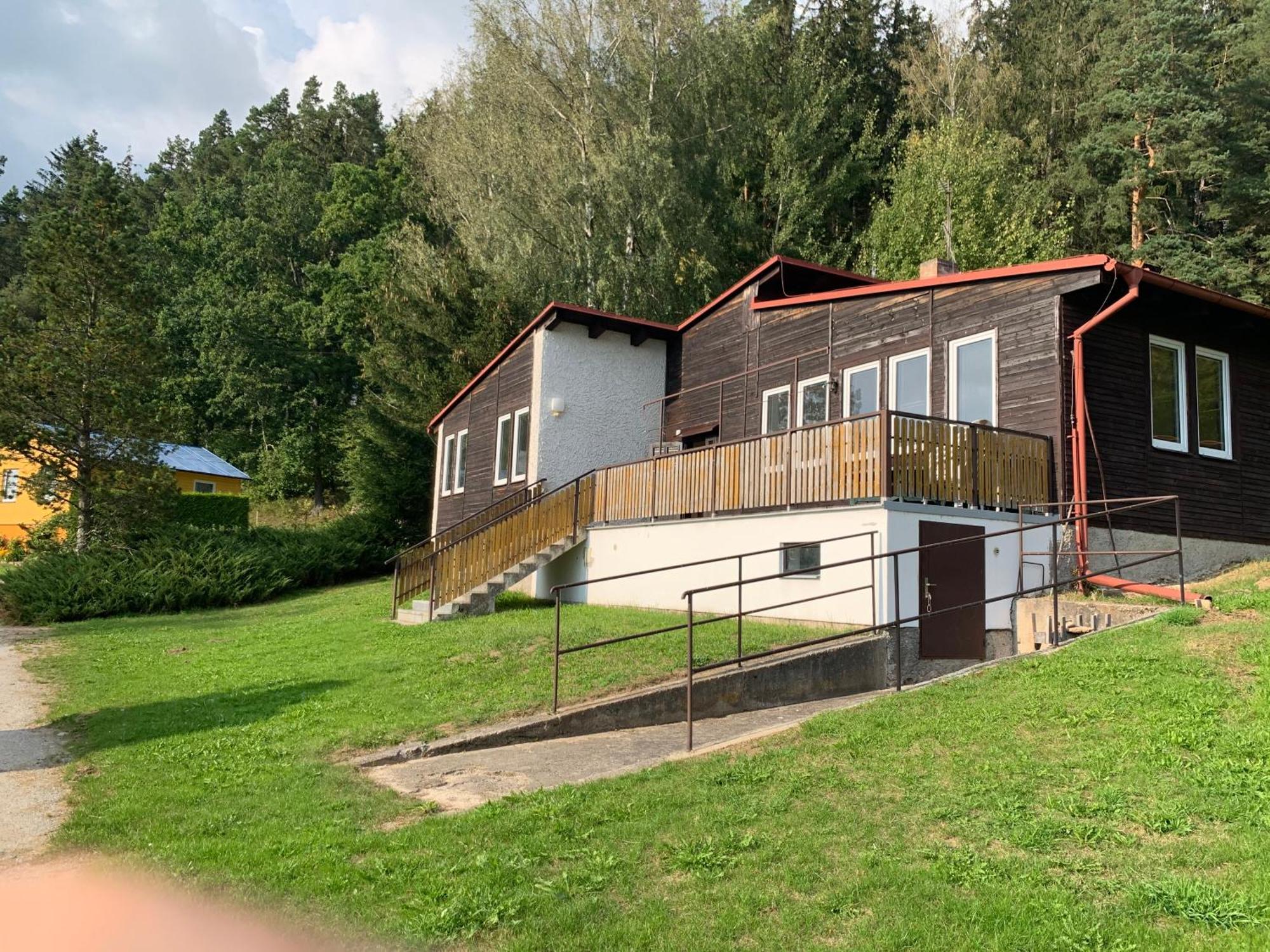 Chaty Dobra Voda 86 Horní Planá Esterno foto